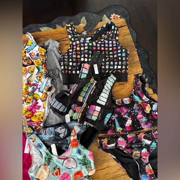 HUGE BUNDLE of Terez Girls Clothing! 19 pieces! All NWT! Array of sizes!! - Picture 7 of 11